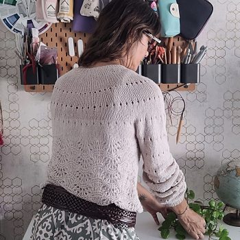 Lovely-Sweater-con-Nepal-de-Pascuali-canesu-circular-punto-agujas-circulares-por-cecilia-losada-club-de-tejido-mamamdiypatterns-10