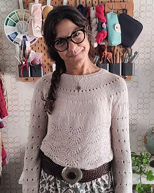 Lovely-Sweater-con-Nepal-de-Pascuali-canesu-circular-punto-agujas-circulares-por-cecilia-losada-club-de-tejido-mamamdiypatterns-3